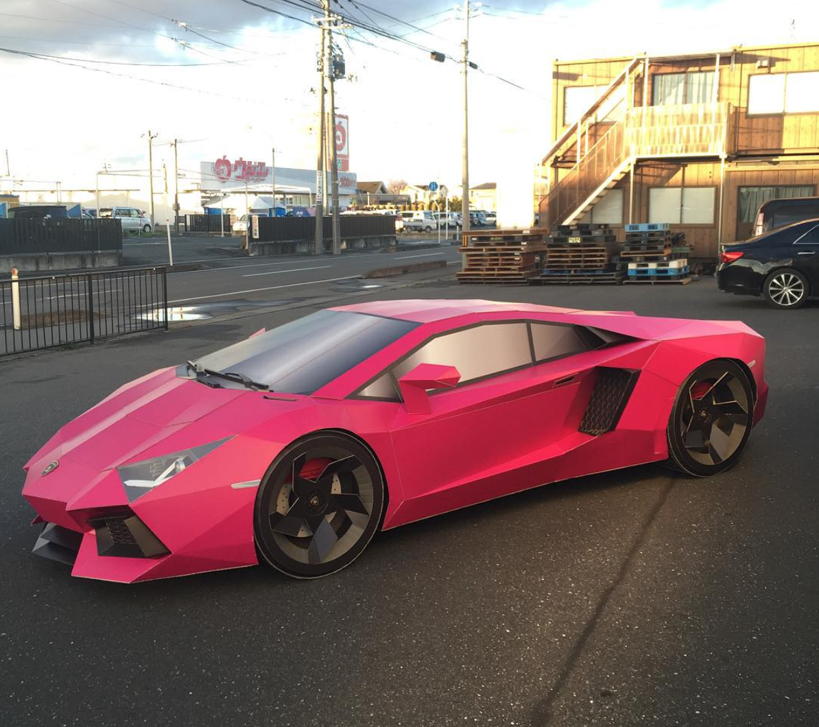 Lamborghini авентадор розовый