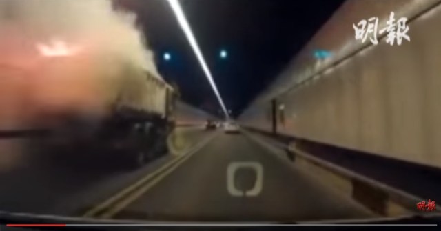 Flaming dump truck seen speeding through undersea tunnel in Hong Kong 【Video】