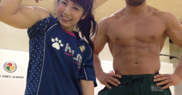 Japan Can T Stop Looking At Modeling Idol S Big Beautiful Muscles Photos Soranews24 Japan News