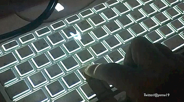 Keyboard with light-up, “flying” letters looks like a reverse typing rhythm game【Video】