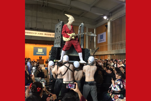Mad Max’s Doof Wagon crashes college graduation in Tokyo 【Video】