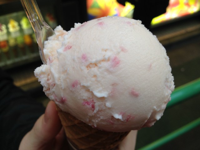 Tokyo cafe’s sakura ice cream has actual flowers mixed in for the ultimate cherry blossom dessert