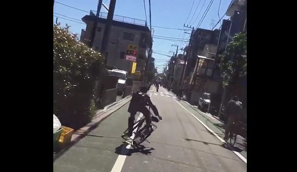 High school student demonstrates some cool moves on a bike, right out of Yowamushi Pedal 【Video】