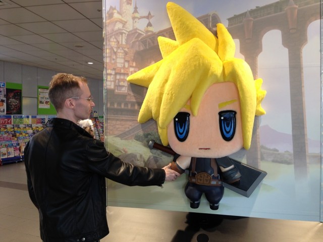 Final Fantasy characters become giant plushies, take over Tokyo’s Shibuya Station 【Photos】