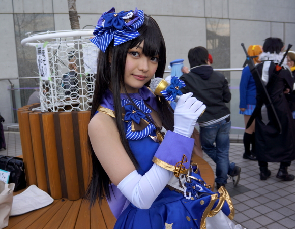 Cosplayers brave the cold in skimpy outfits at Winter Comiket in Japan