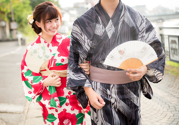 What makes a Japanese woman think she and a guy have become lovers? Survey investigates
