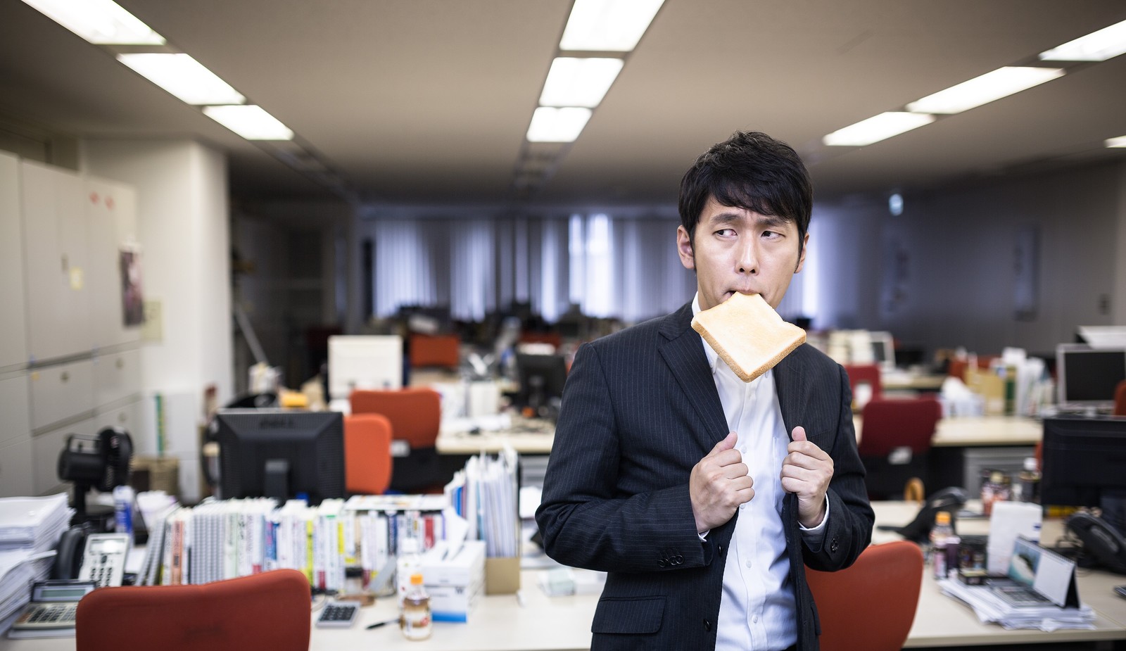 Japanese workers reveal the 8 most astonishing things new employees do