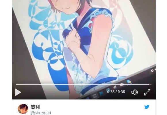 Japanese artist shows us how she creates flashy backgrounds in less than a minute【Video】
