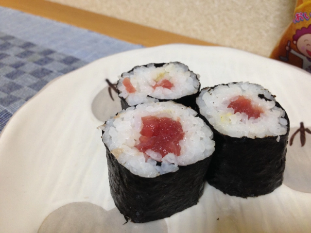 There’s only one place in Japan where this kind of sushi isn’t red, but why?
