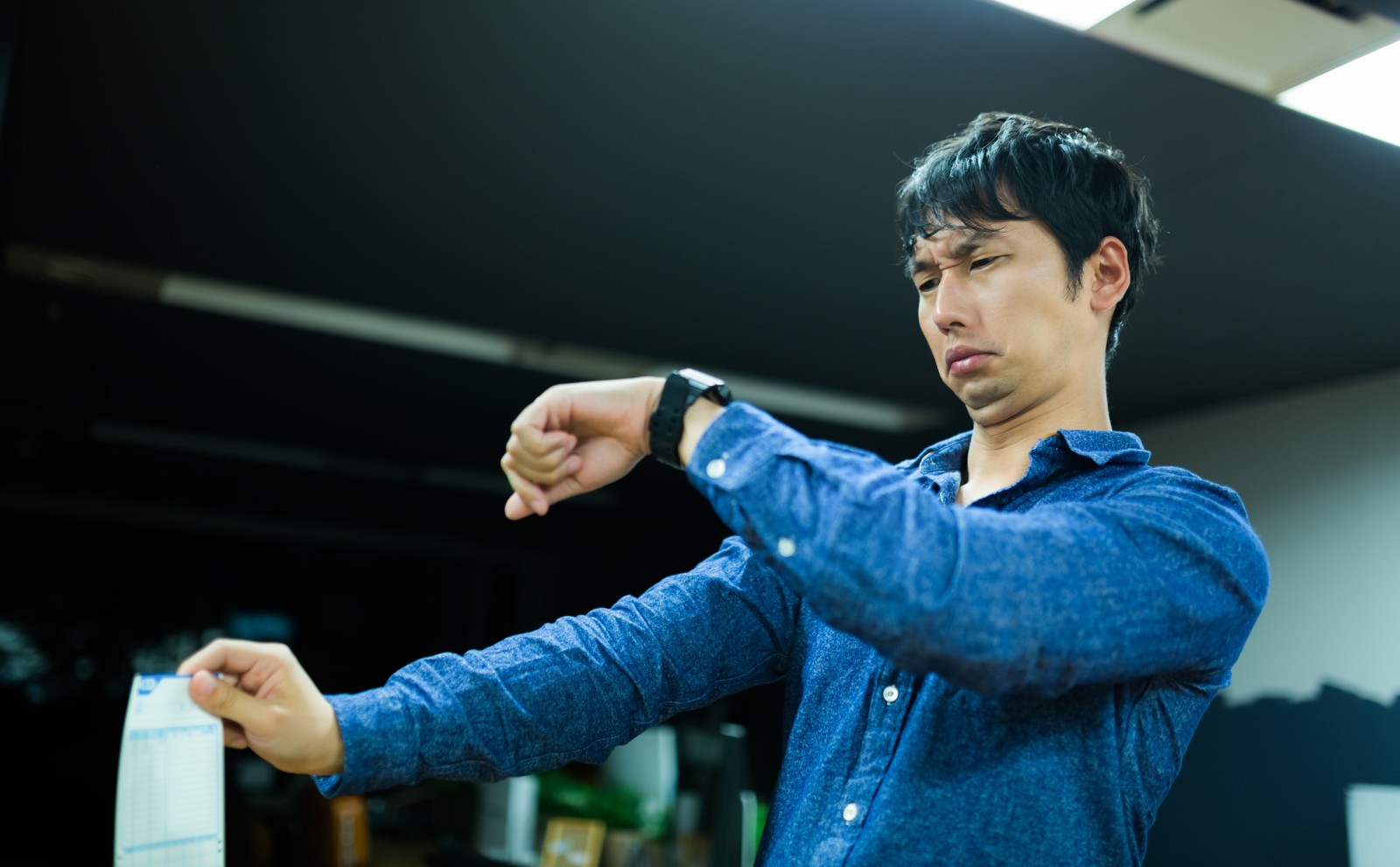 Vending machines in Tokyo Station not getting restocked, exploitative