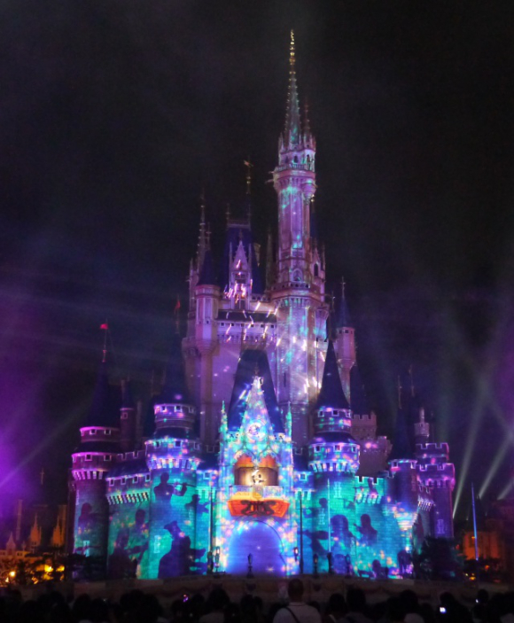 Tokyo Disney Resort’s 35th anniversary show gala sends us on a magical ...