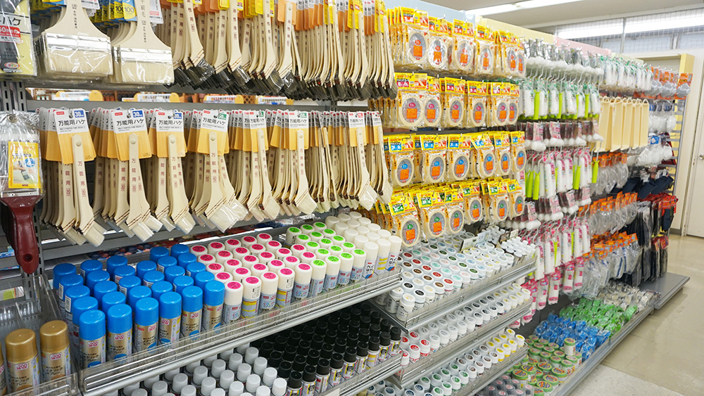 A visit to the largest Daiso 100 yen shop in all Japan【Photos
