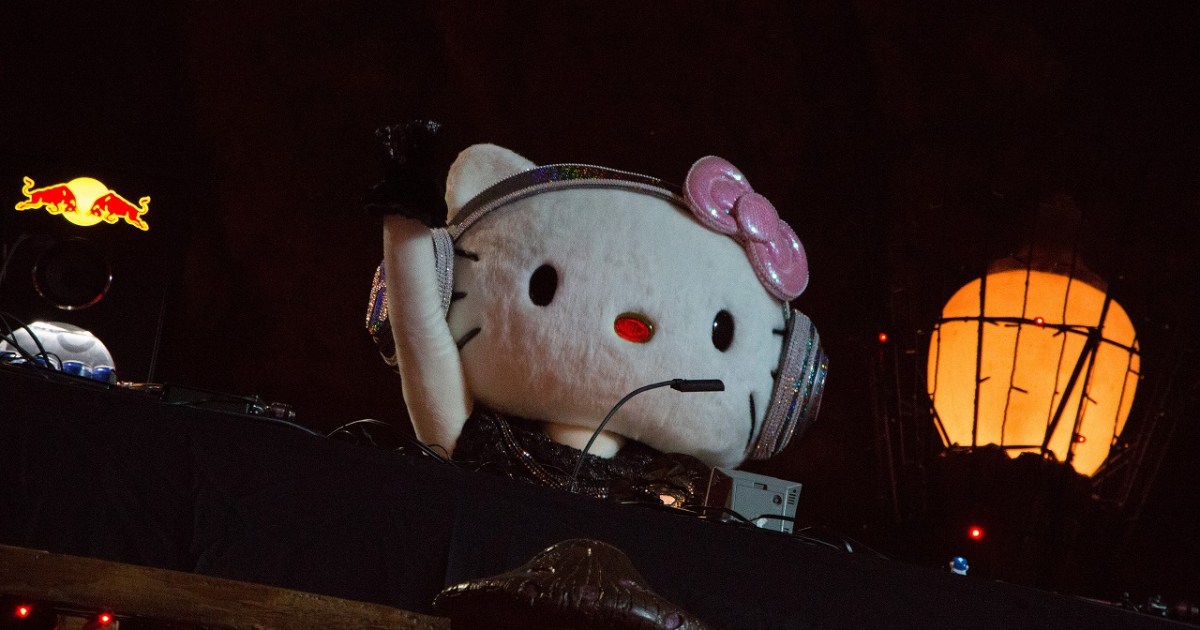 DJ Hello Kitty drops the beat and F-bombs at all-night Sanrio Puroland ...