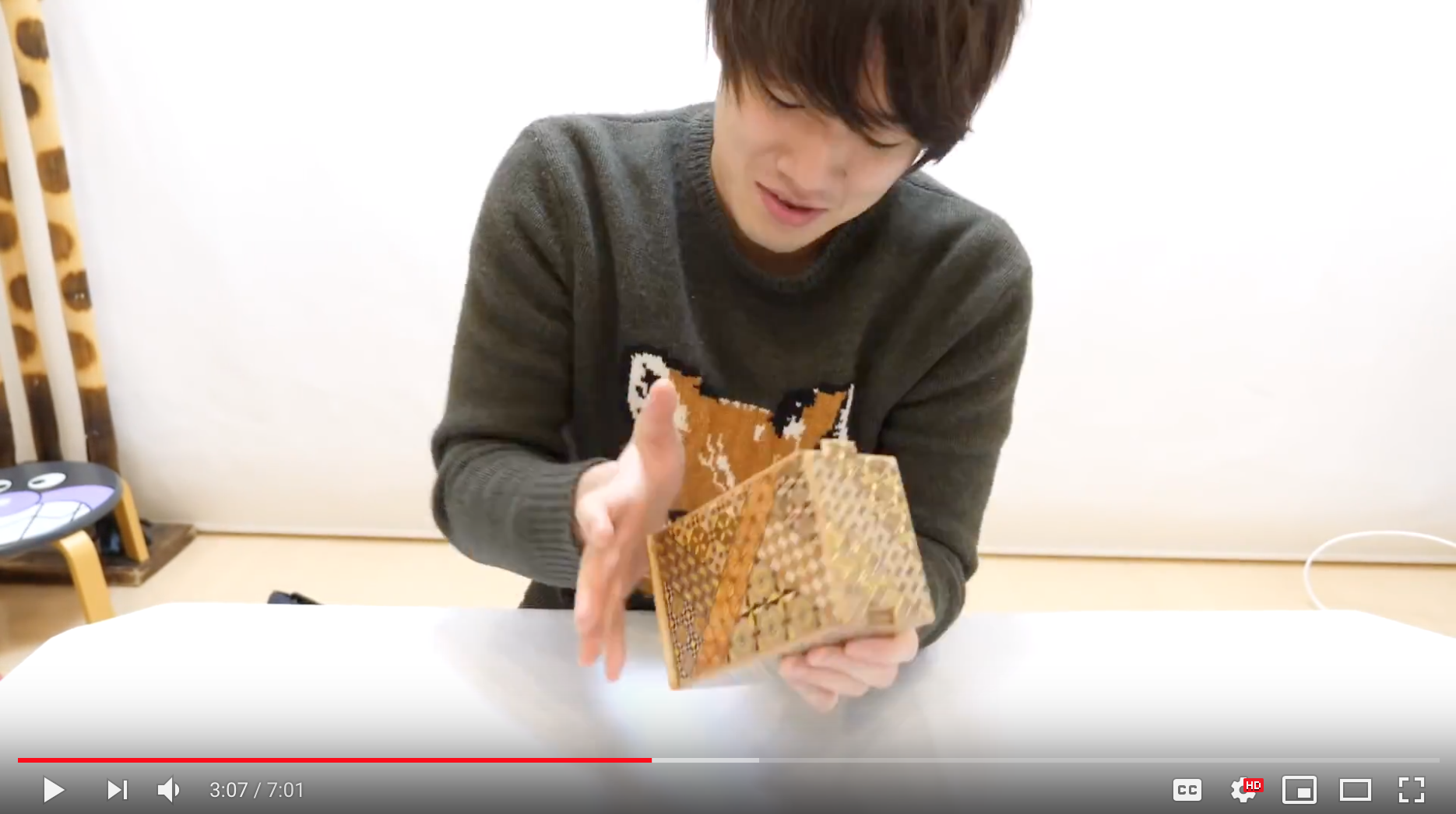 Youtubers Come Under Fire For Destroying Traditional Japanese Product In Controversial Video Soranews24 Japan News