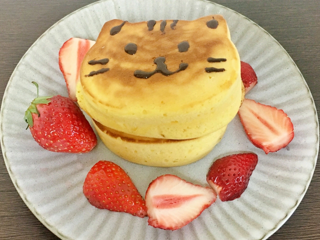 Cat pancakes Easier to make than normal ones thanks to supercute