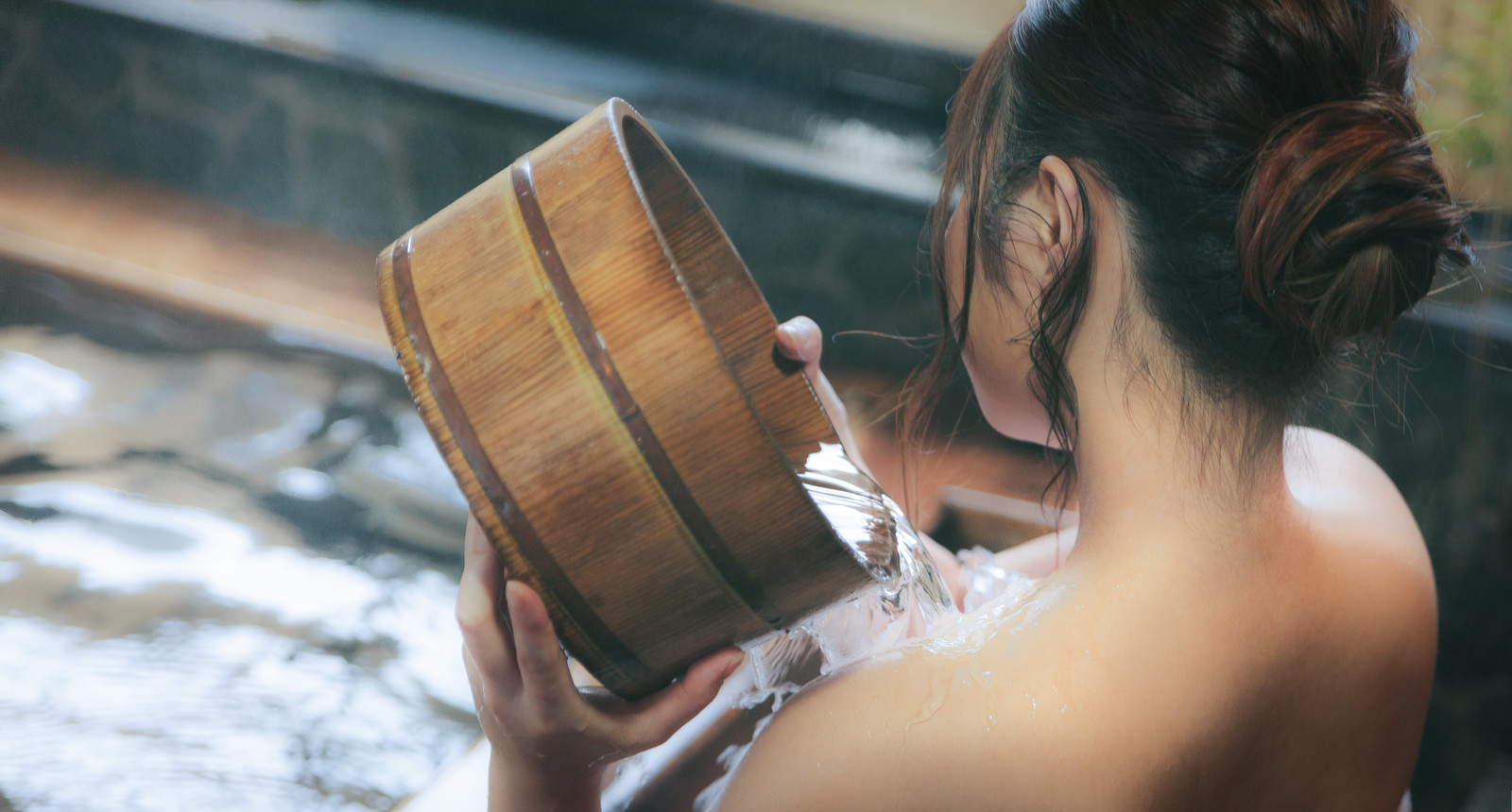 13 Japanese teen boys caught peeping into girls hot spring bath during class trip SoraNews24 -Japan News- photo