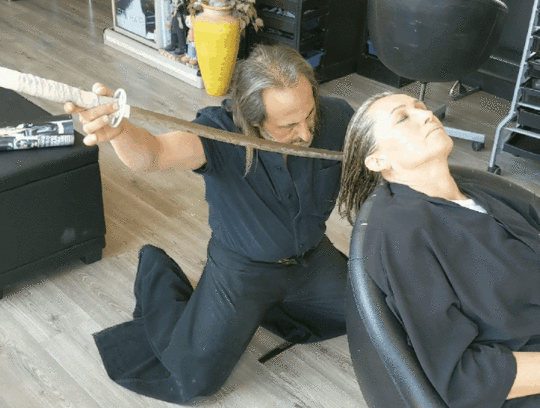 We get a haircut by a stylist who cuts with katanas and fire at “Samurai  Salon” in Spain | SoraNews24 -Japan News-