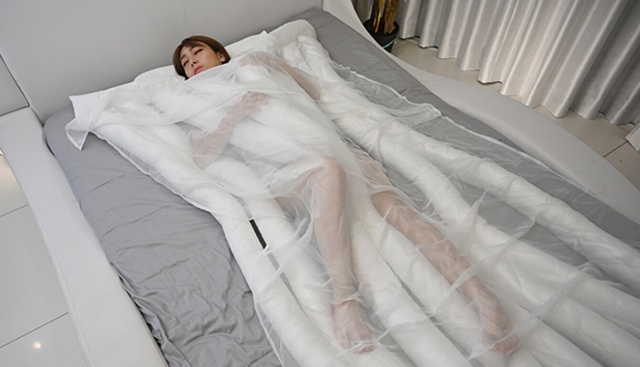 Strange blanket from Japan promises good night’s sleep with the help of tentacle-like noodles