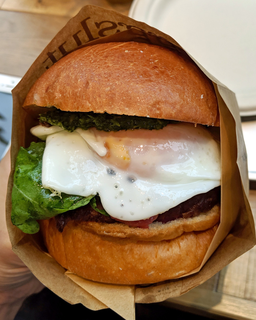 We eat tasty egg sandwiches from Japan’s first branch of Eggslut, the U