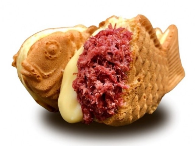 Corned beef taiyaki with melted cheese soon to be available for a limited time at popular chain