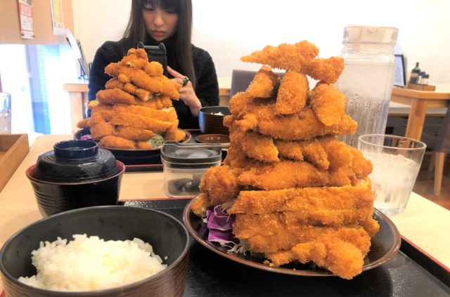 Eat a mountain of chicken katsu at this restaurant in Nara【Photos】