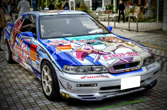 Genius shows how to turn your car into an anime art itasha for free【Photos】