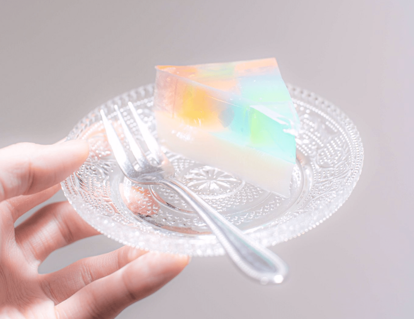 Rainbow milk gelatin cake from Japan Beautiful to look at, amazingly