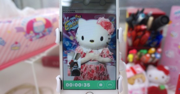 hello-kitty-doesn-t-have-a-mouth-so-how-does-she-video-chat-with-fans