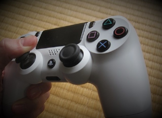 Japanese schoolgirl held prisoner in older man’s condo is free thanks to video game console