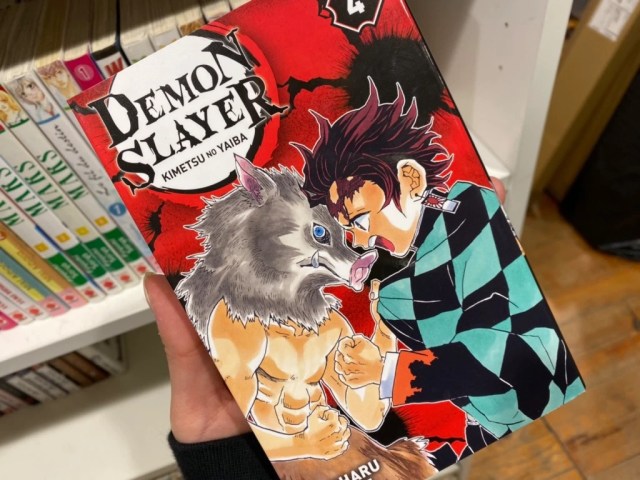 Happy ending – Demon Slayer thief returns stolen manga to their angelic hot spring home