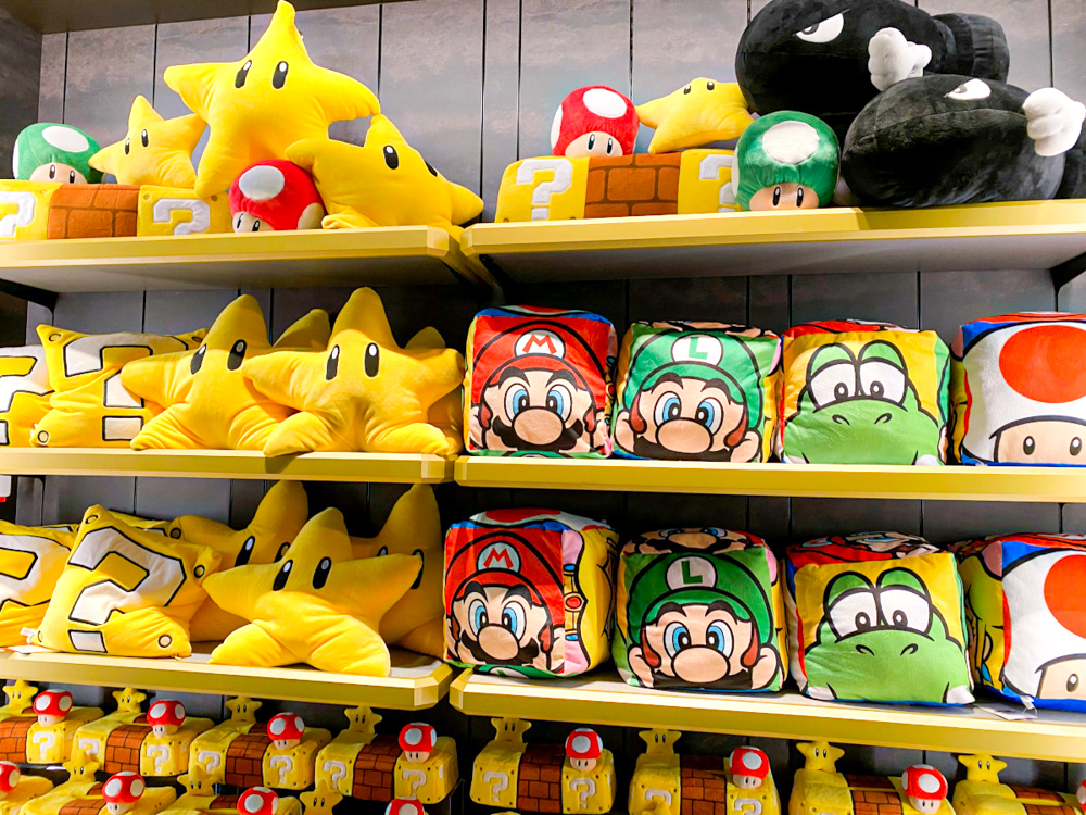 Nintendo mario store merchandise