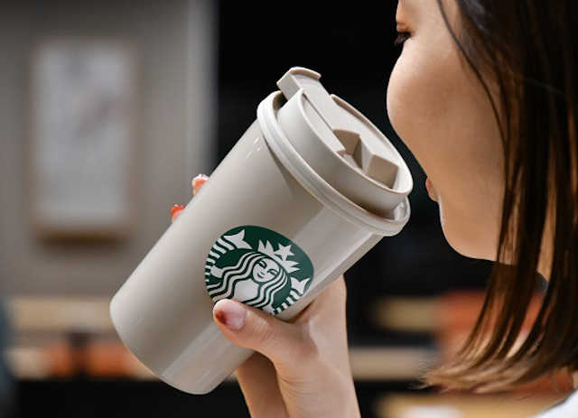 https://soranews24.com/wp-content/uploads/sites/3/2021/03/Starbucks-Japan-reusable-straws-rubber-cute-Japanese-limited-edition-news-4-1.jpg?w=640