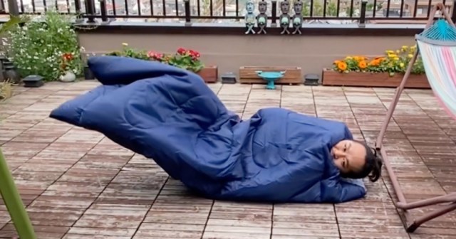 We test out Daiso’s new sleeping bag to see if it can provide the ultimate comfort