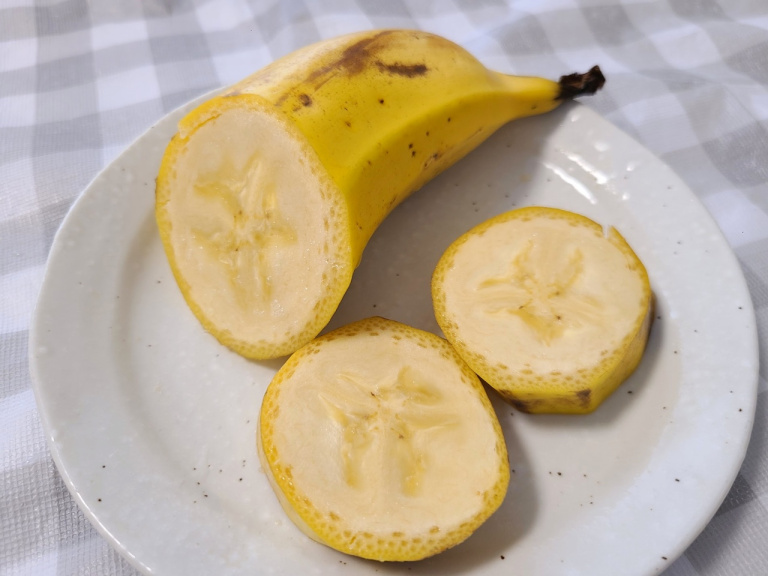 Japan has 10 bananas from the coldest prefecture in the country, but