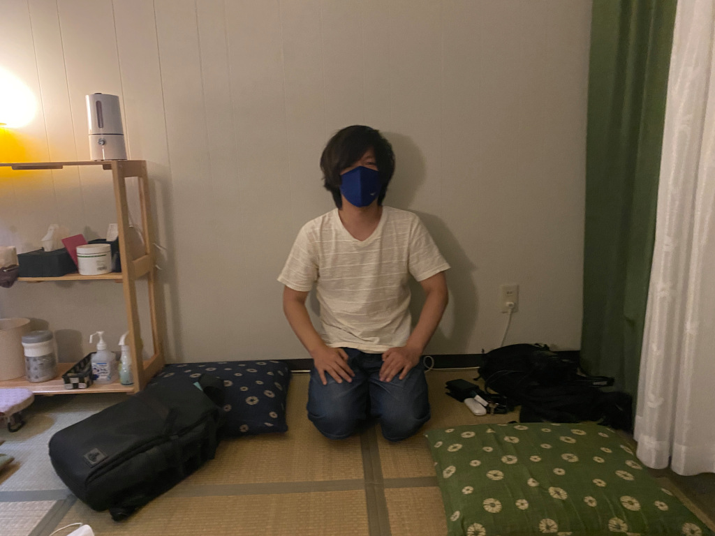 Japan’s lappillow earcleaning salons aren’t just for pervy guys, we