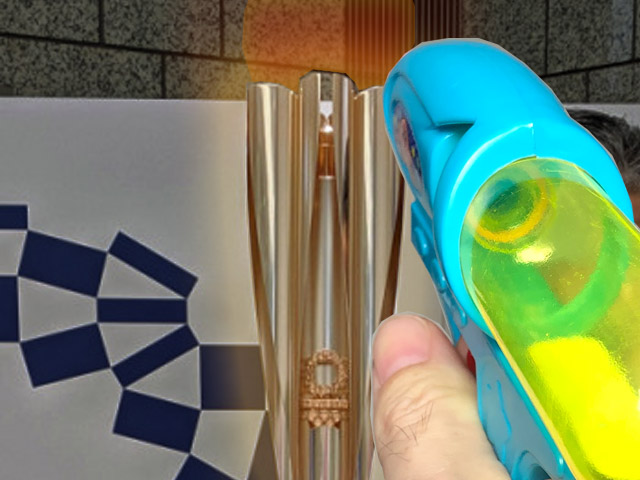 Ibaraki woman arrested for attacking Olympic torch with water gun