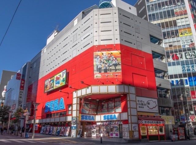 Sega closes landmark Tokyo arcade, massive crowds gather, manager vows comeback【Pics, video】
