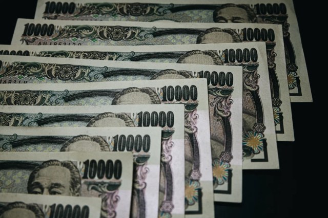 Japanese woman finds wallet with 1 million yen, does the right thing, then something even better