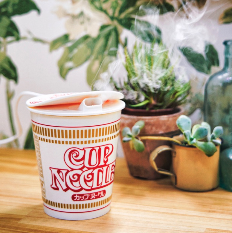 Nissin Cup Noodle / deals Ramen Humidifier