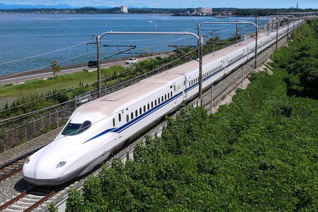 Free Shinkansen tickets for kids travelling with parents during special JR promotion