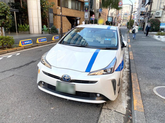 Hey, Japanese taxi driver, take us to the best takoyaki in Osaka