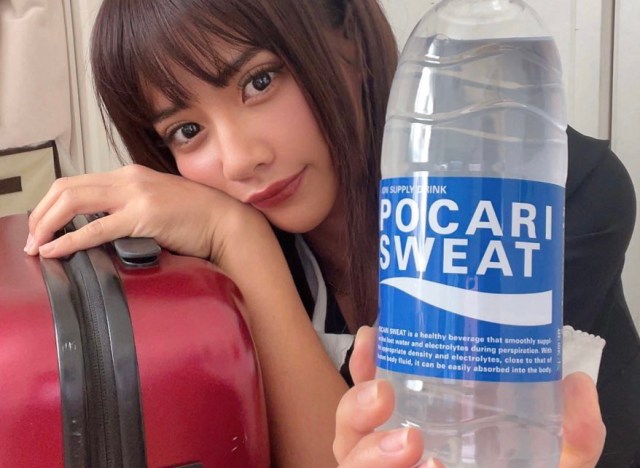Instagram ideals vs reality: “Boyfriend buys me Pocari Sweat” photo isn’t what it seems