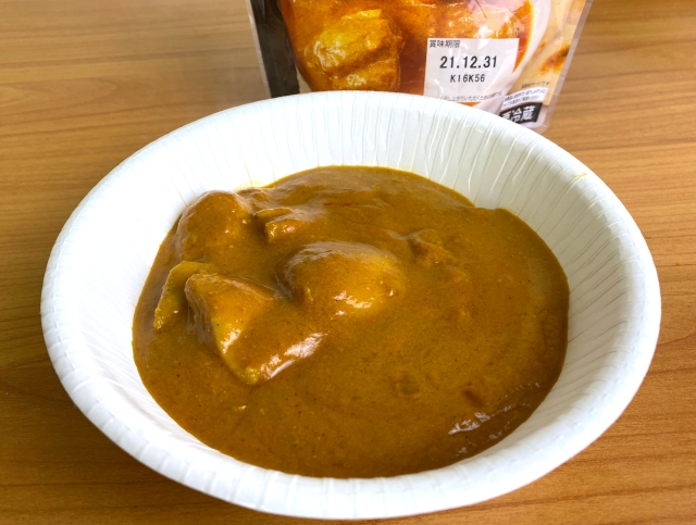 Which Japanese convenience store sells the best butter chicken