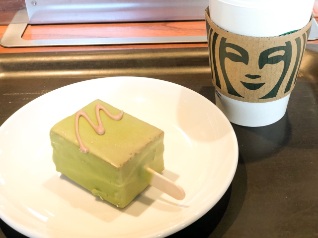 Starbucks adds a Matcha & Coffee Cream Pop to the menu in Japan