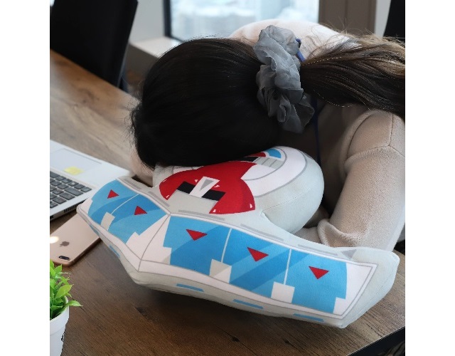 Believe in the nap of the cards with the crazy Yu-Gi-Oh! Duel Disk Nap Pillow【Photos】