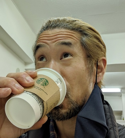 Using Starbucks Japan's hot water to make ochazuke, one of Japan's