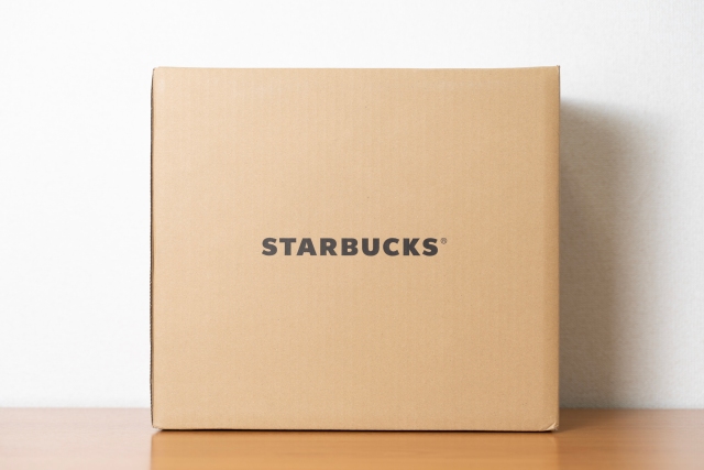 Comparing Starbucks lucky bags in Japan proves some bundles are better than others