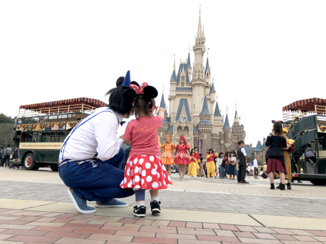 Tokyo Disney Resort is set to bring back the snacks and sweet treats at limited park stores