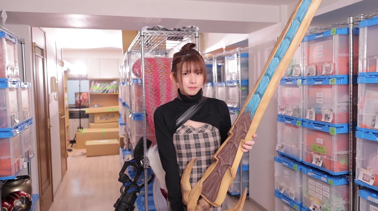Cosplayer Room Cosplay costume room tour by Japan’s number-one cosplayer Enako is an ...