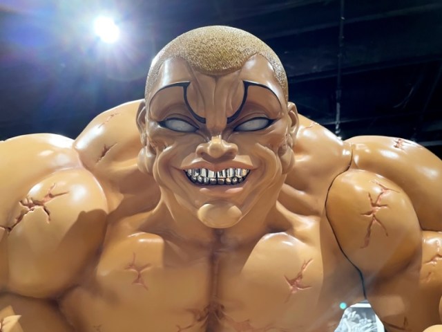Freakishly muscular life-size statues of Grappler Baki anime/manga
